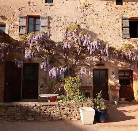 Domaine De La Saule Bed & Breakfast Jalogny Екстериор снимка